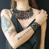 Platinum & black reversible necklace with nature-inspired design - Image 7