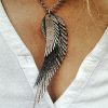 Light necklace in the shape of angel wings - Image 4