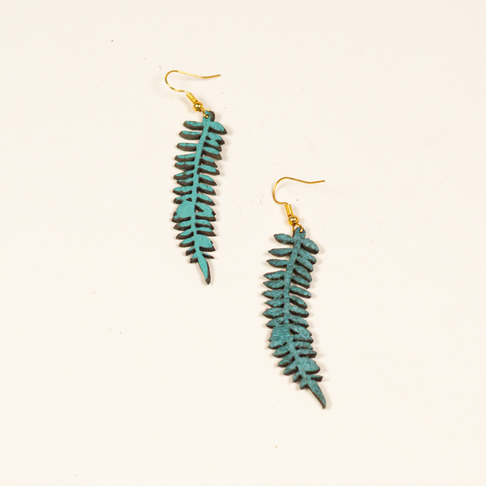 Love Short Earrings - Teo Geo