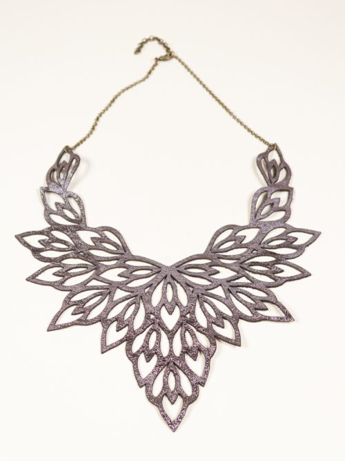 Bib V necklace - Teo Geo