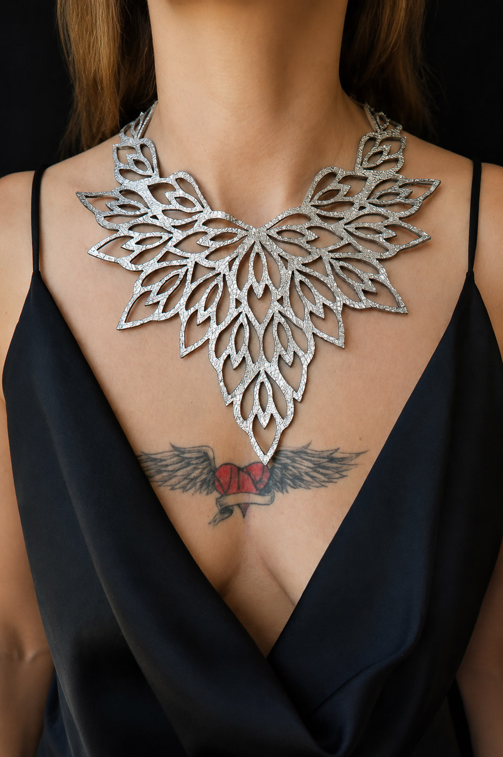 Leather bib necklace V 5 Teo Geo – Handmade Leather Jewelry from Barcelona